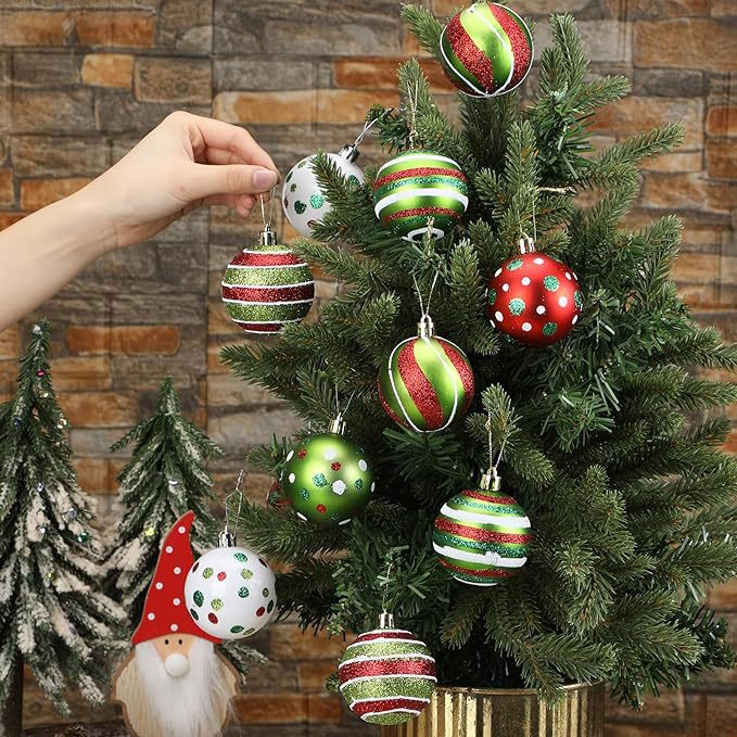 New hand-painted Christmas ball set
