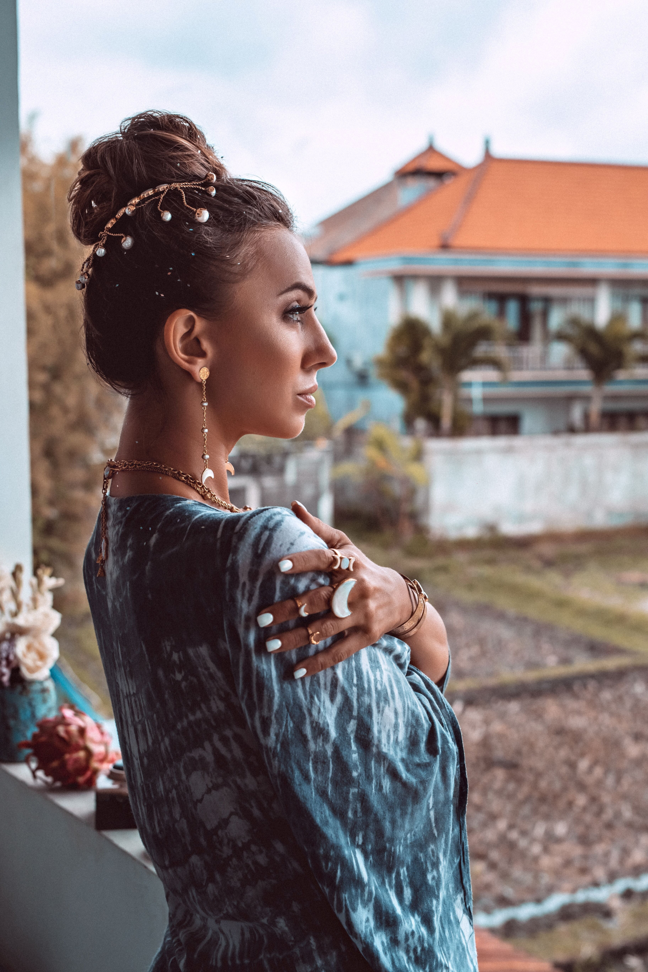 The She Dreams Of Seashells Hair Couture