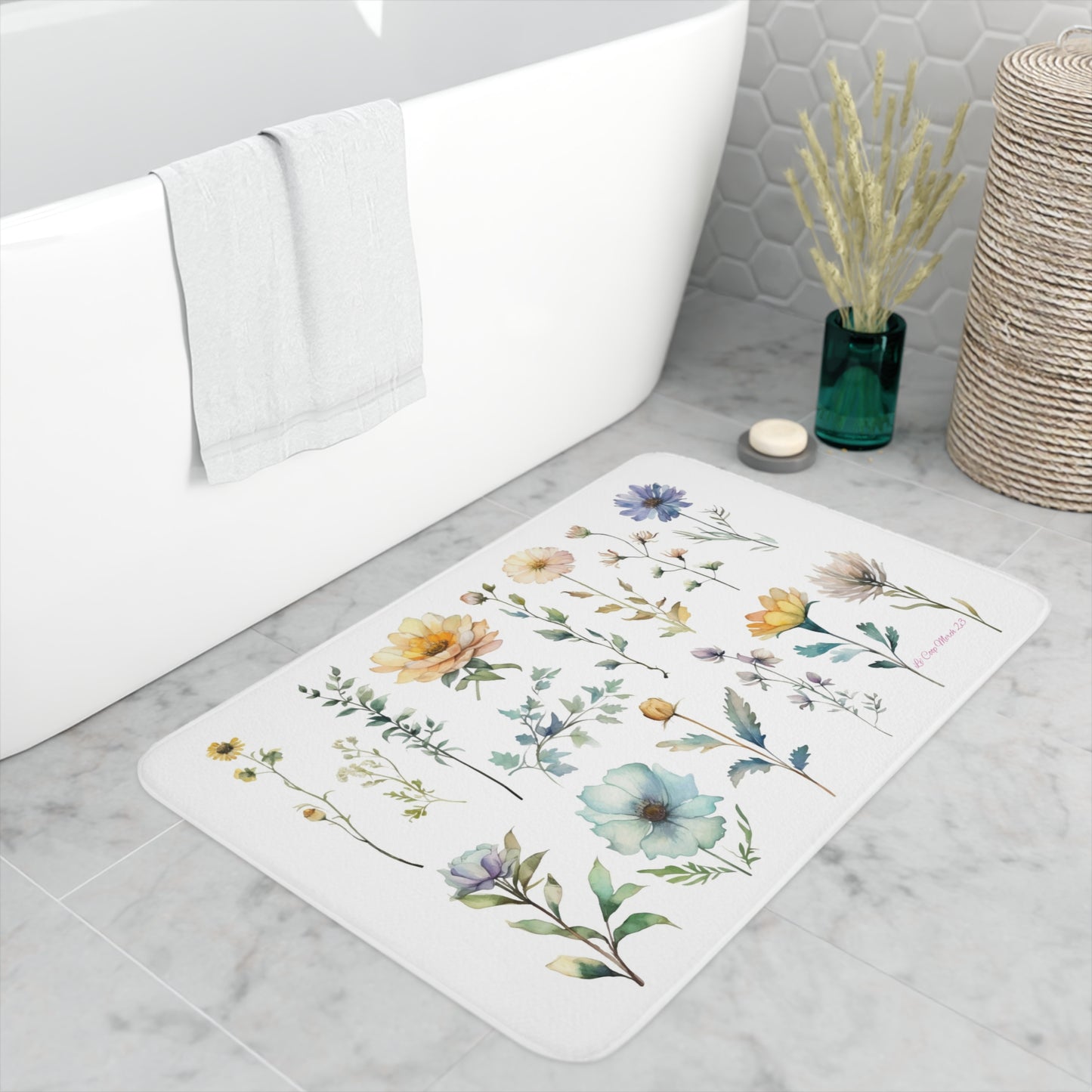 Le' Coop Merch 23 Summer Flowers Memory Foam Bath Mat