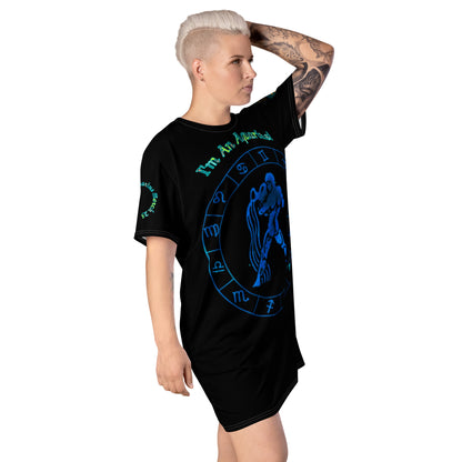 T-shirt dress/I'mAnAquarius2Black