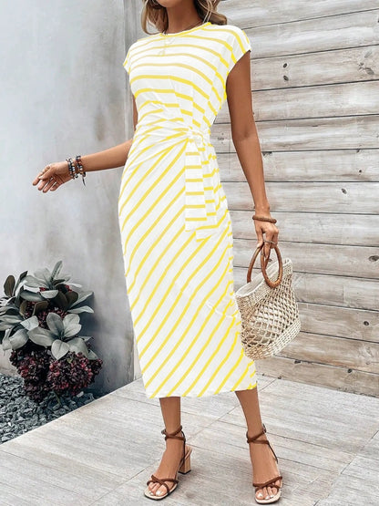 Waist Strap Striped Round Neck Short Sleeve And Long Pattern Dress